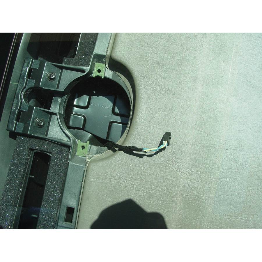 1997 Buick Park Avenue Center dash speaker removed