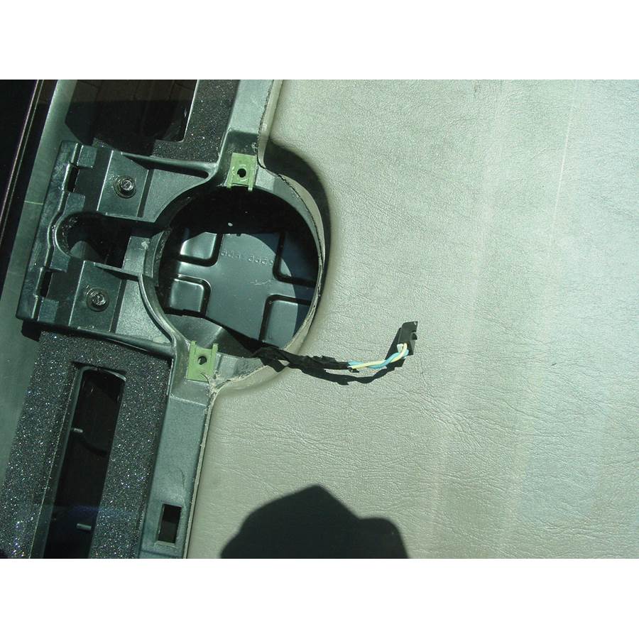 1999 Buick Park Avenue Center dash speaker removed