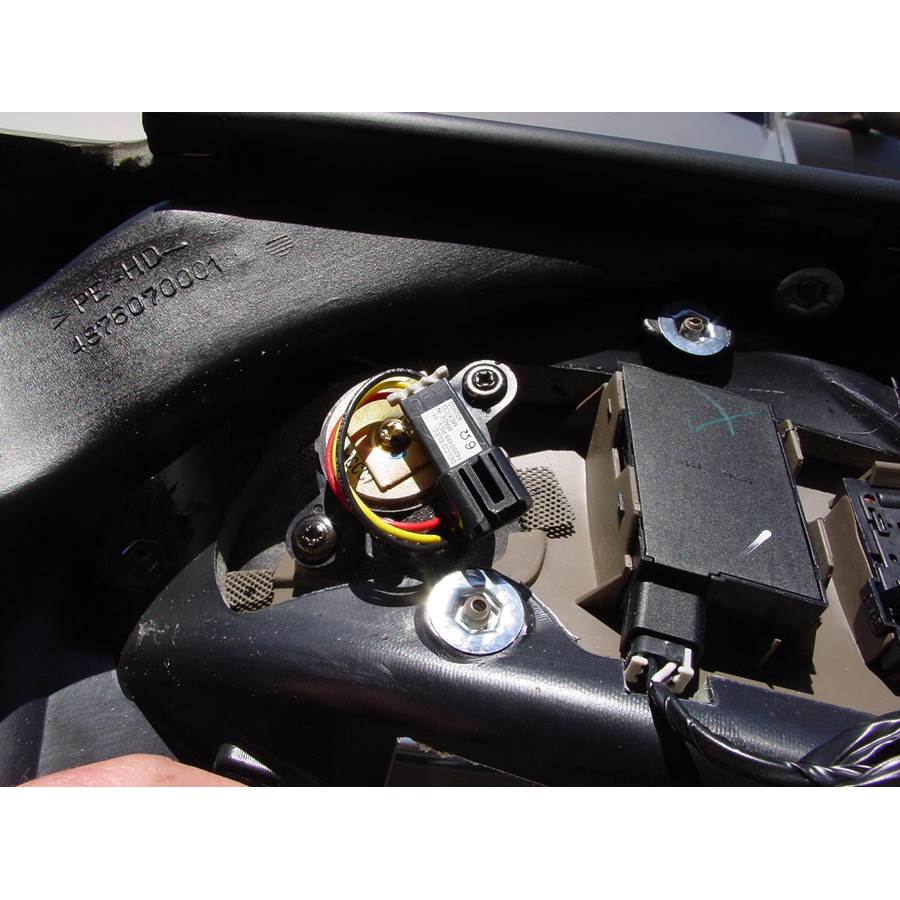 1999 Buick Park Avenue Front door tweeter