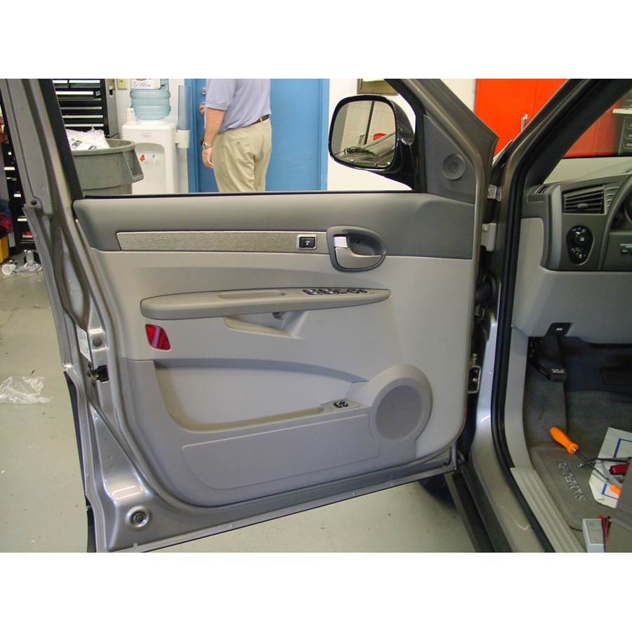 2004 Buick Rendezvous Front door speaker location