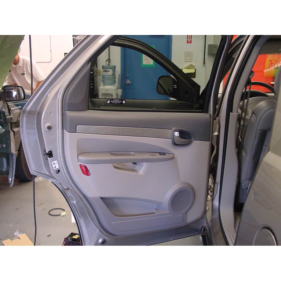 2005 Buick Rendezvous Rear door speaker location