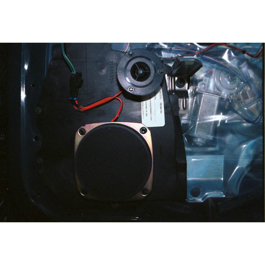 1997 Buick LeSabre Front door speaker
