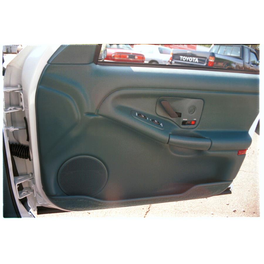 1998 Buick Skylark Front door speaker location