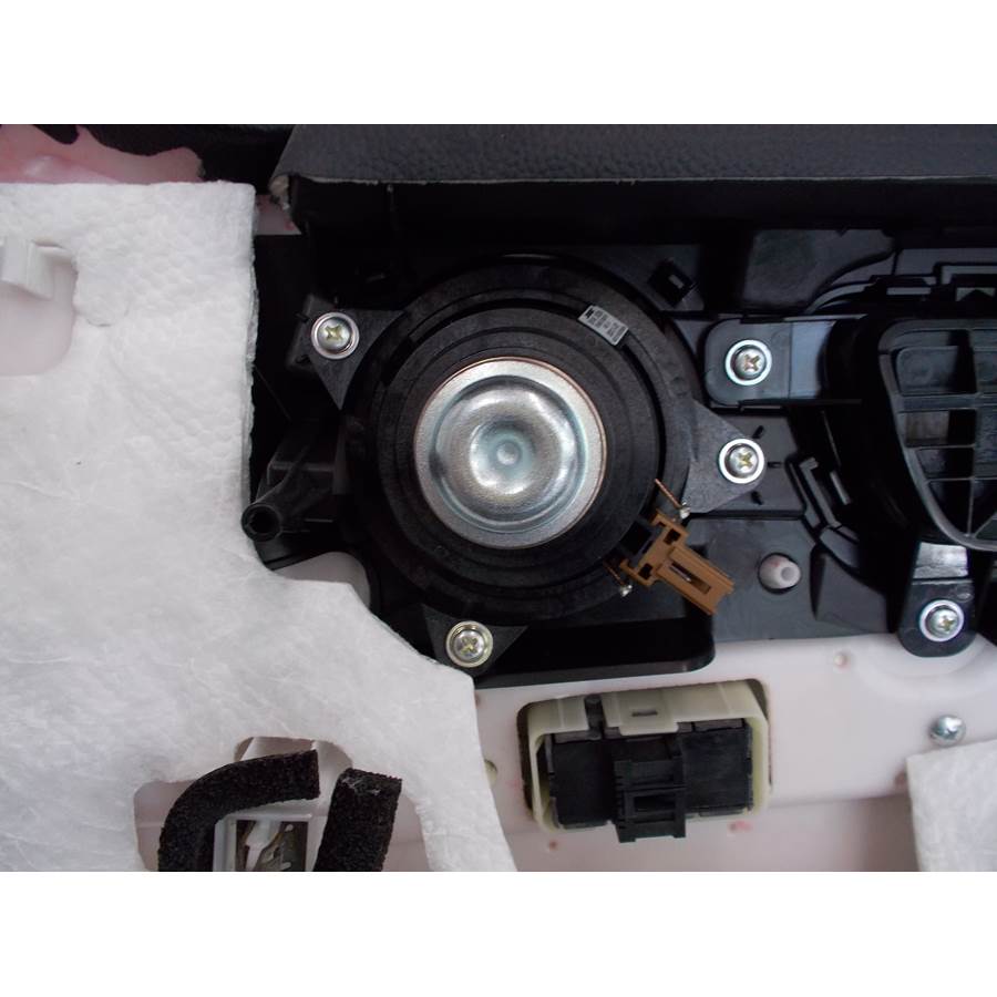 2012 Infiniti G37 Front door midrange