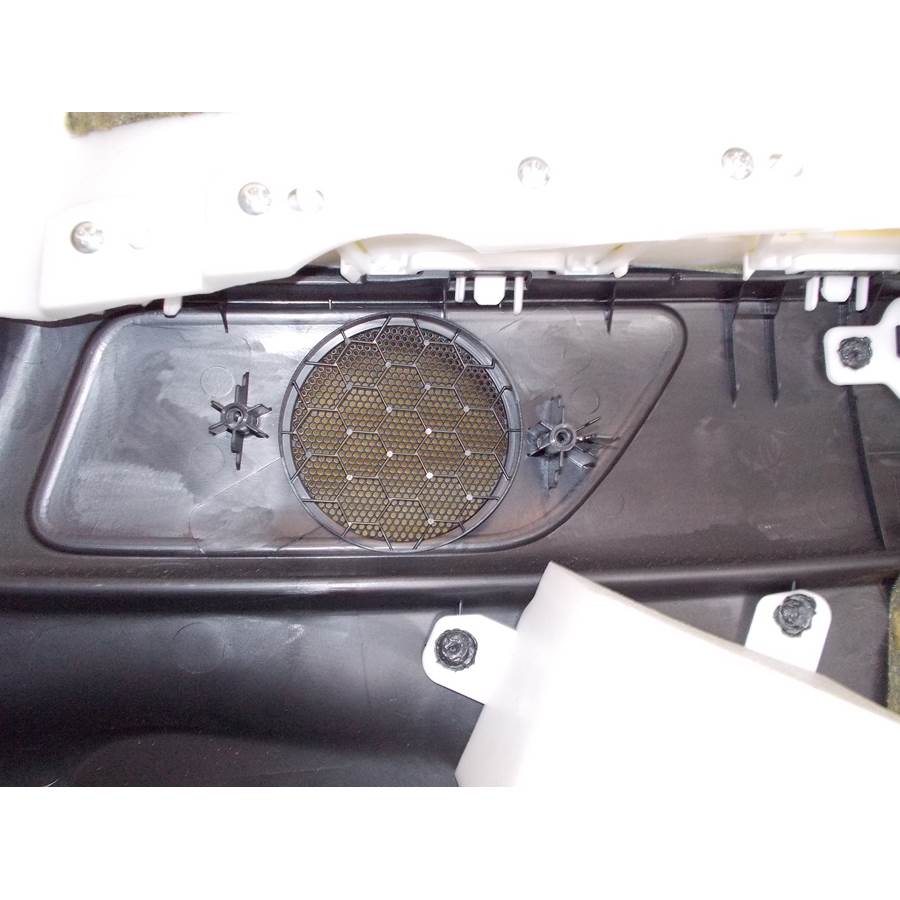 2008 Infiniti G37 Rear side panel speaker removed