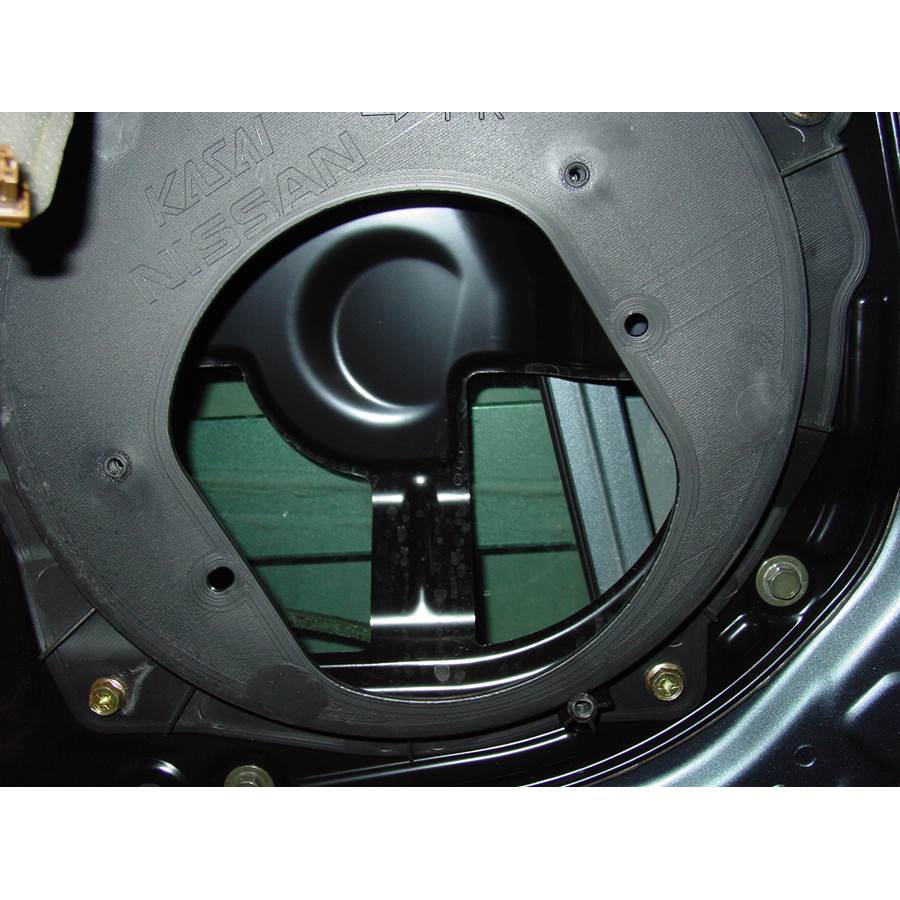 2008 Infiniti G35 Front door woofer removed