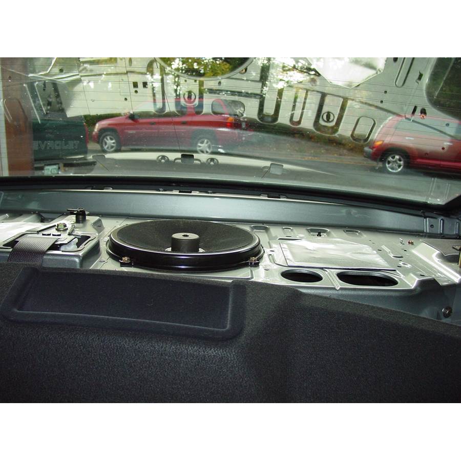 2007 Infiniti M45 Rear deck center speaker