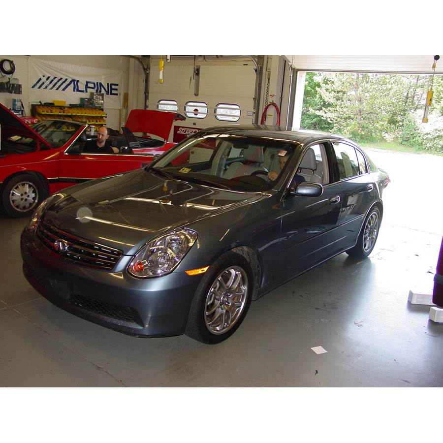 2005 Infiniti G35 Exterior
