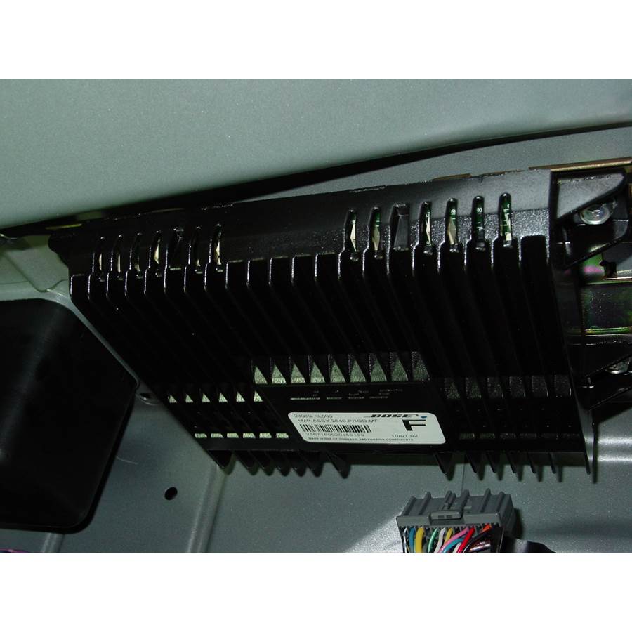 2006 Infiniti G35 Factory amplifier