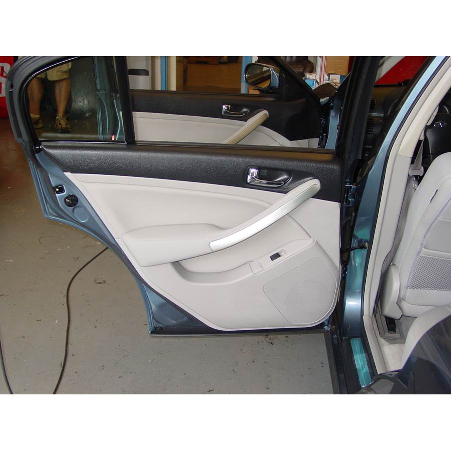 2005 Infiniti G35 Rear door speaker location
