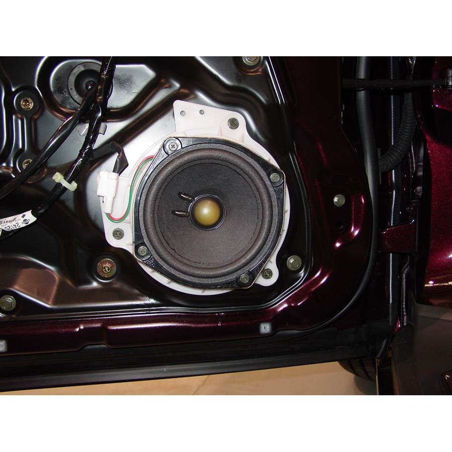 2004 Infiniti Q45 Front door speaker