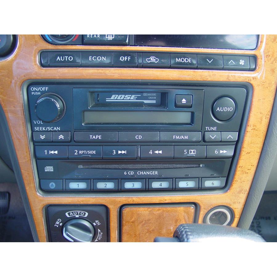 2003 Infiniti QX4 Factory Radio