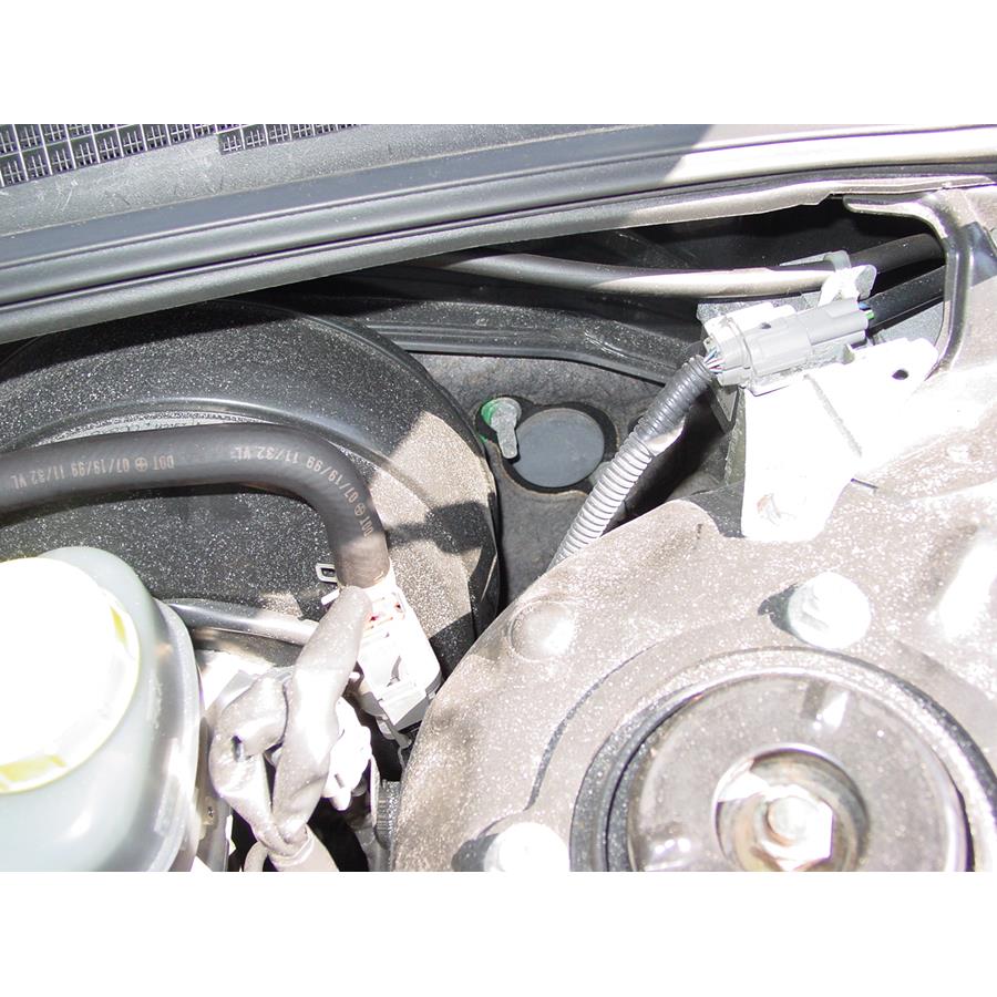 2001 Infiniti I30 Firewall access