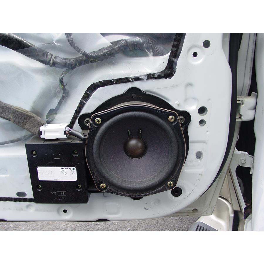 2000 Infiniti QX4 Front door speaker