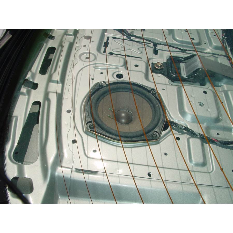 1997 Infiniti I30 Rear deck speaker