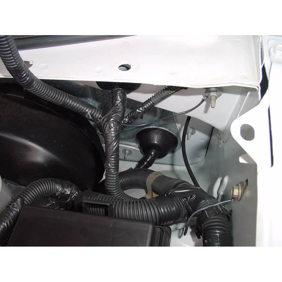 2002 Oldsmobile Bravada Firewall access
