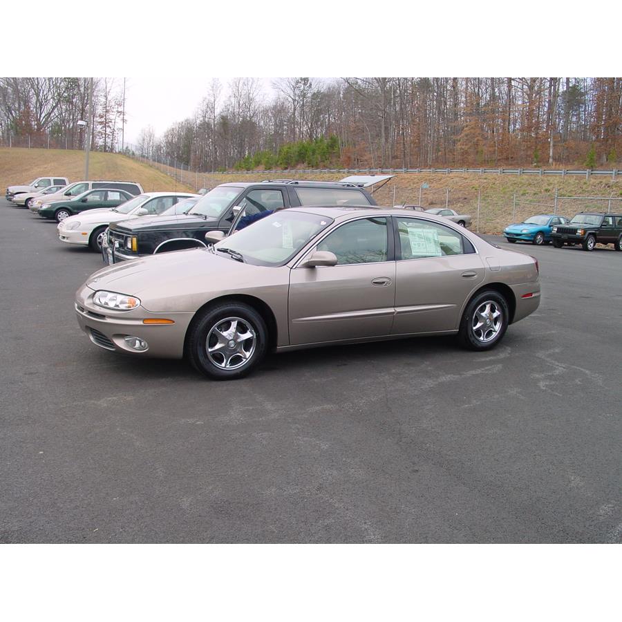 2003 Oldsmobile Aurora Exterior
