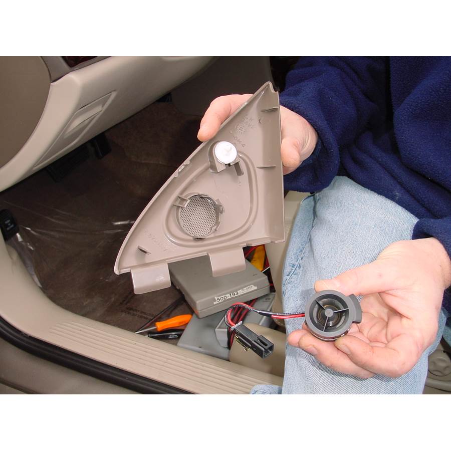 2003 Oldsmobile Aurora Front door tweeter removed