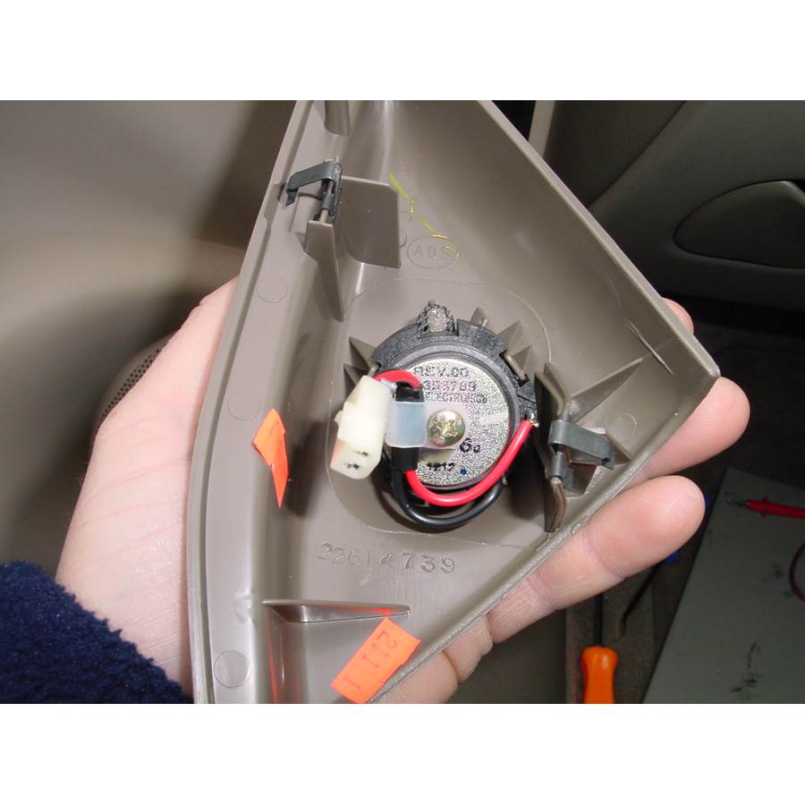 2004 Oldsmobile Alero Front door tweeter