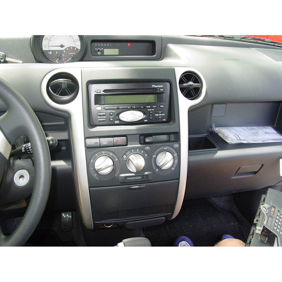 2004 Scion xB Factory Radio