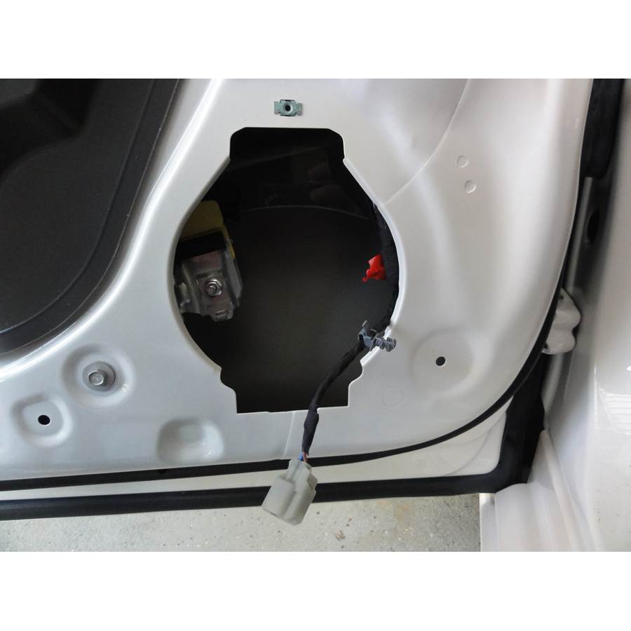 2016 Cadillac ATS Front speaker removed