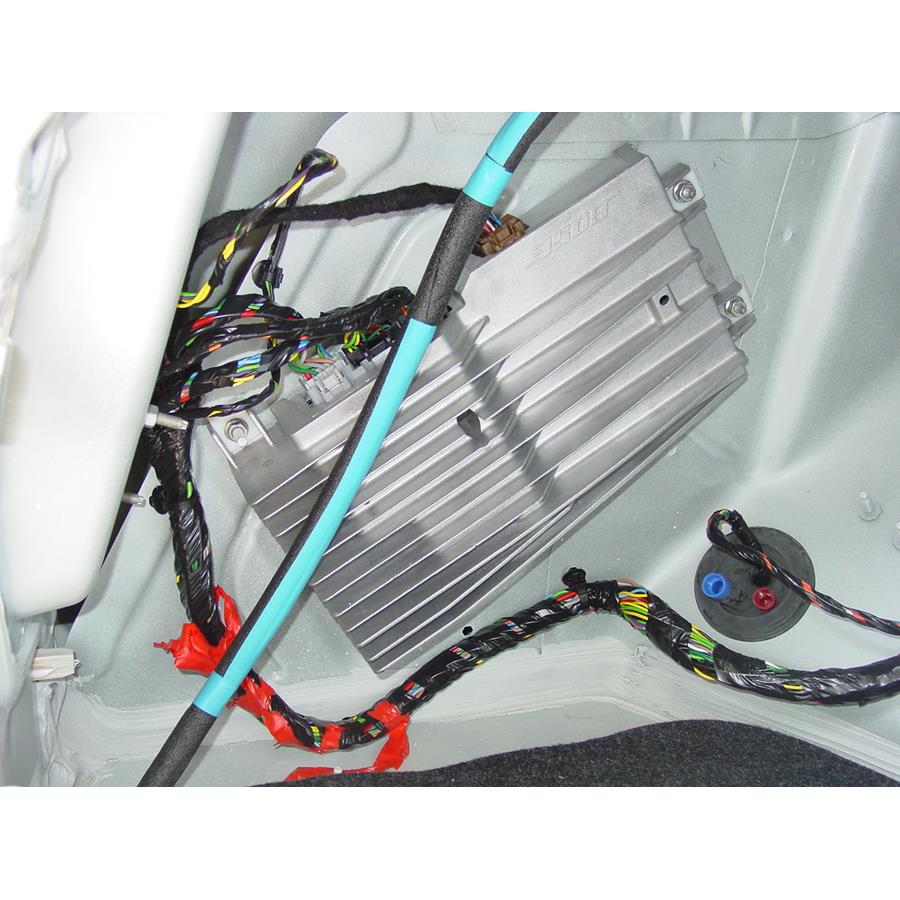 2010 Cadillac CTS Factory amplifier