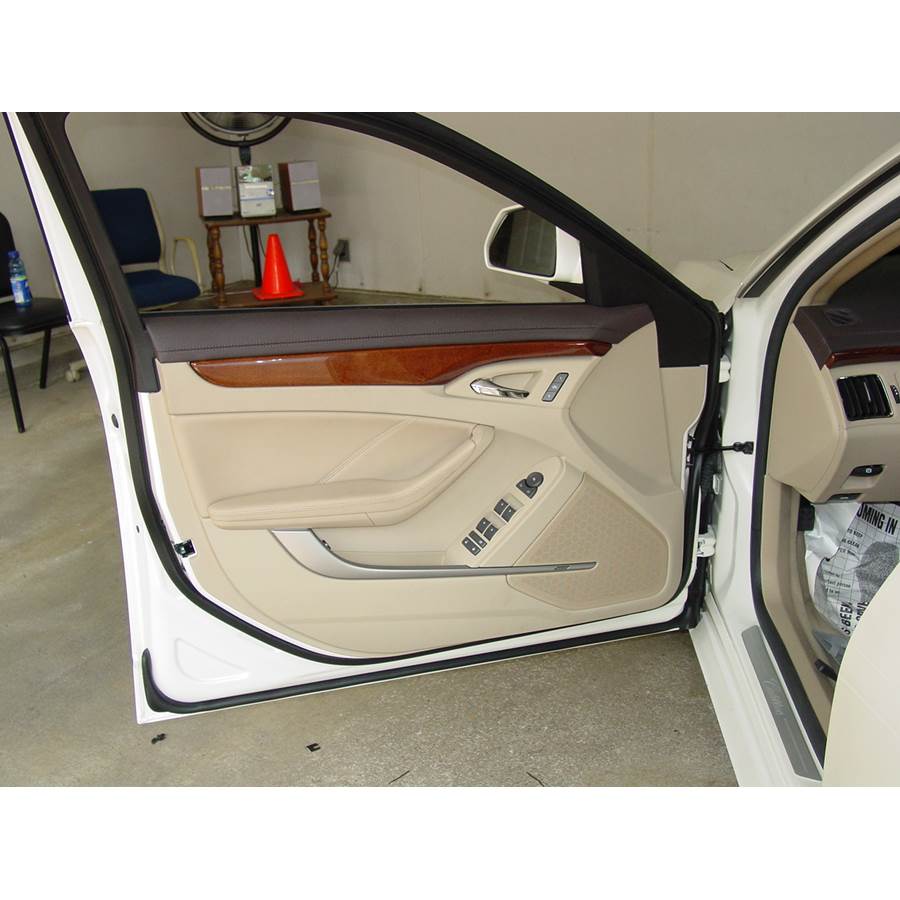 2012 Cadillac CTS Front door speaker location