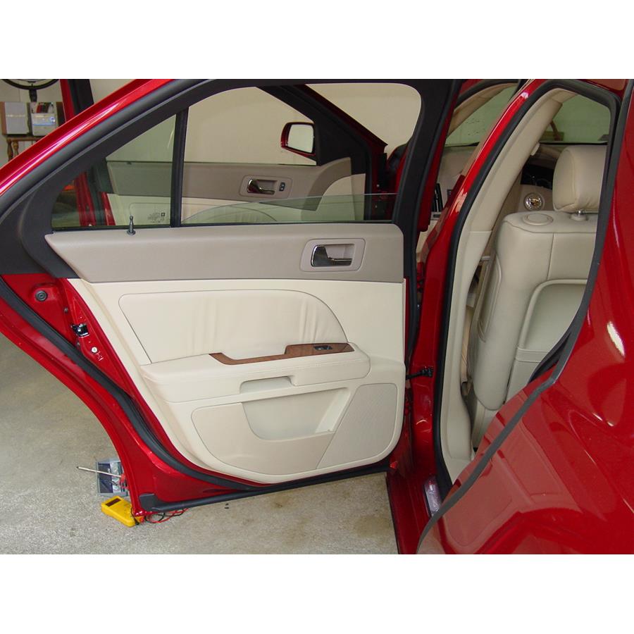 2009 Cadillac STS Rear door speaker location