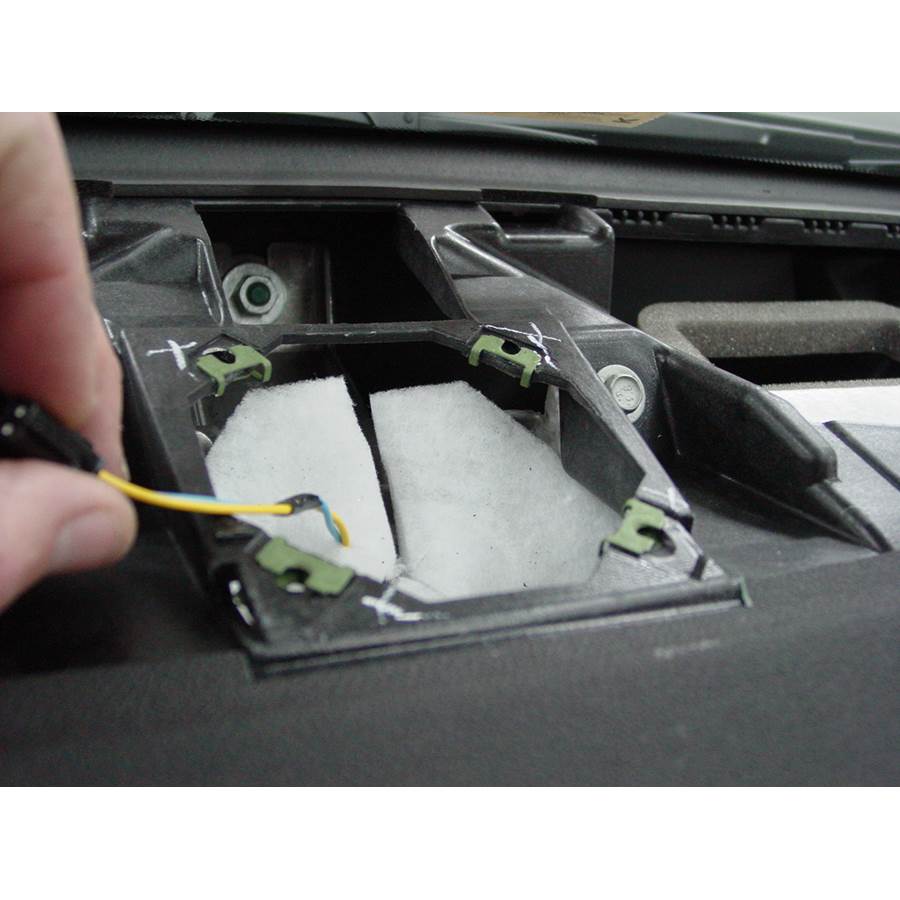 2009 Cadillac SRX Center dash speaker removed
