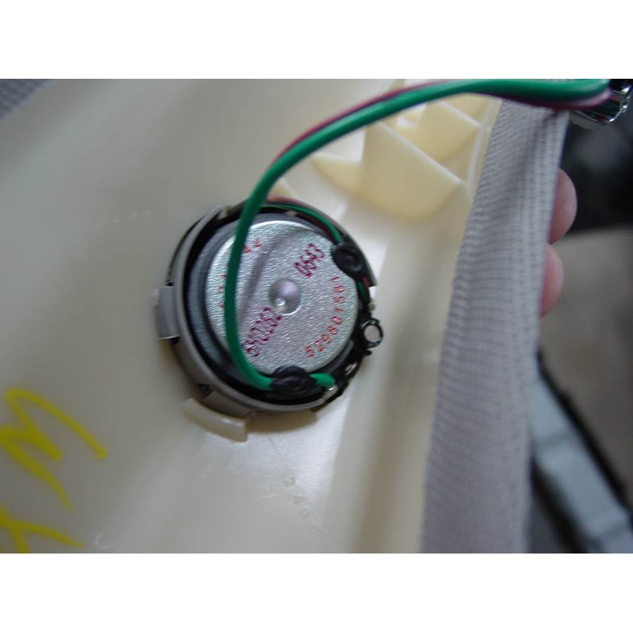 2008 Cadillac SRX Front pillar speaker