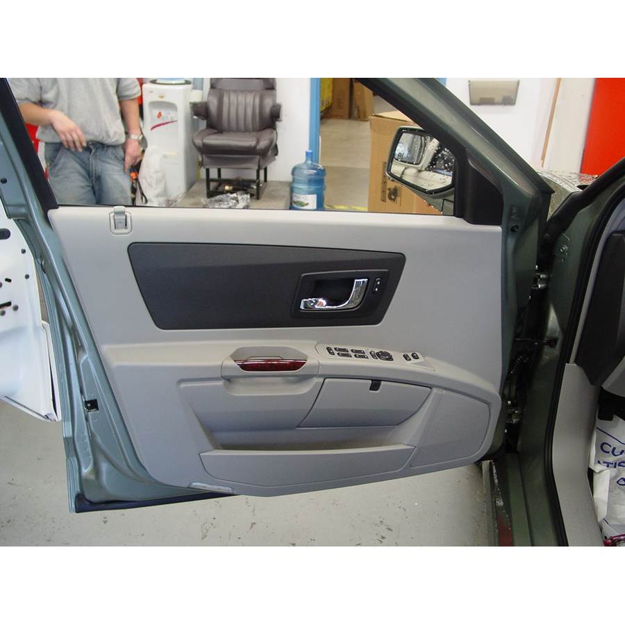 2004 Cadillac SRX Front door speaker location