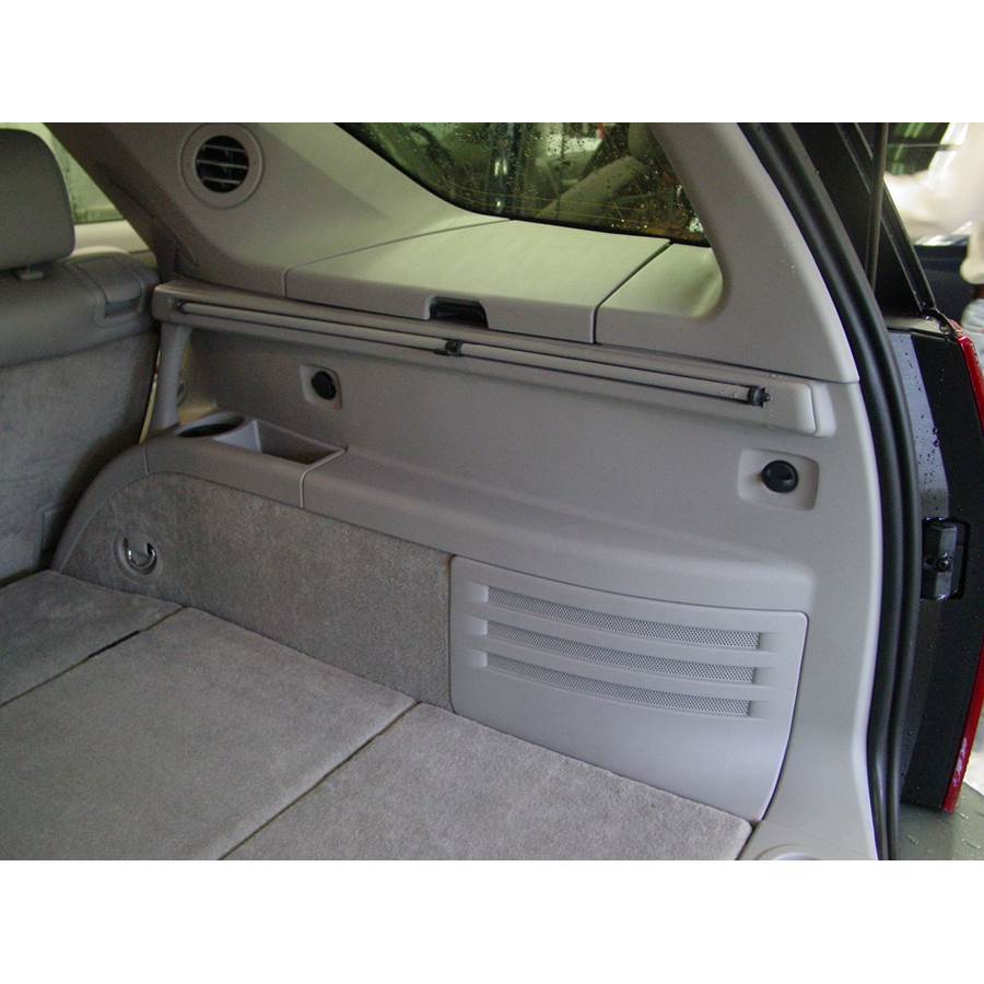2004 Cadillac SRX Far-rear side speaker location