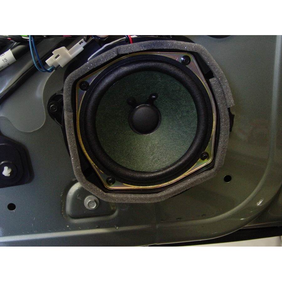 2004 Cadillac SRX Front door speaker