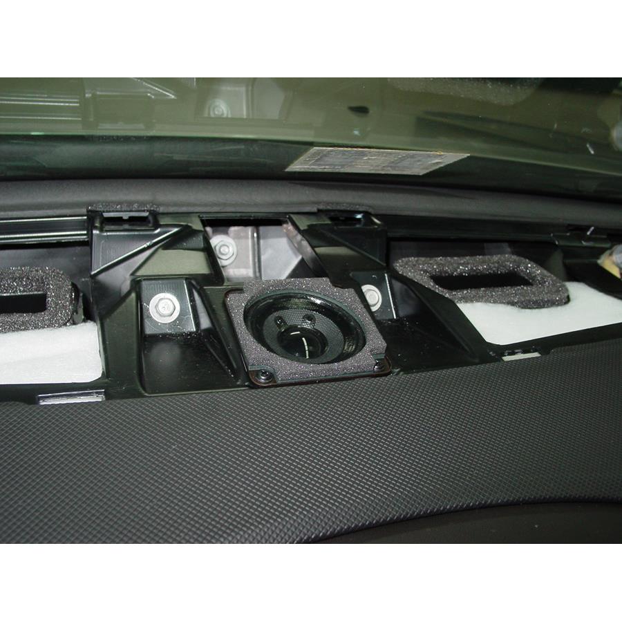 2006 Cadillac SRX Center dash speaker