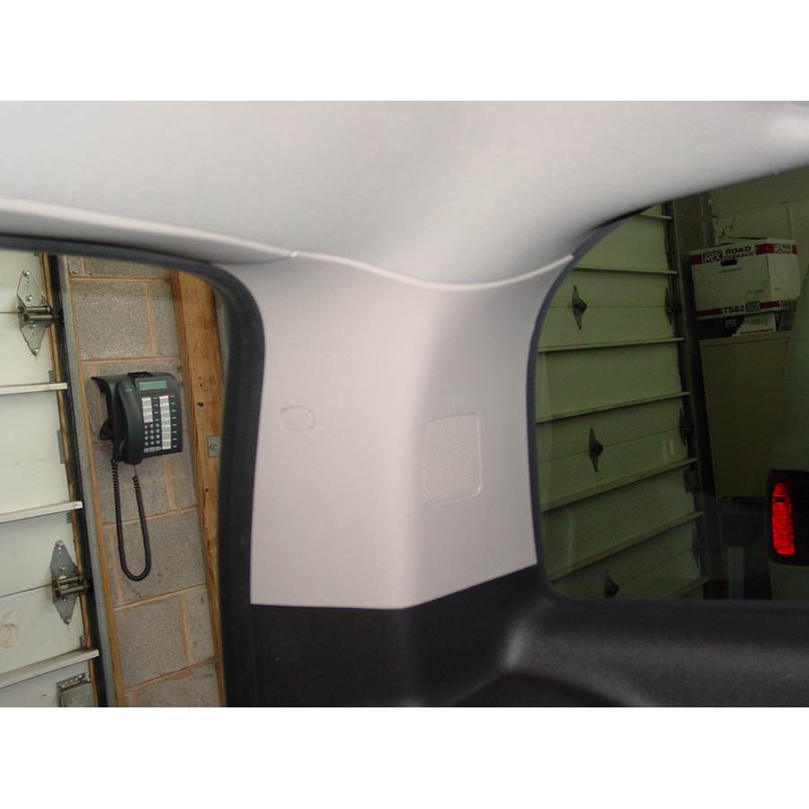 2014 Cadillac Escalade ESV Rear pillar speaker location