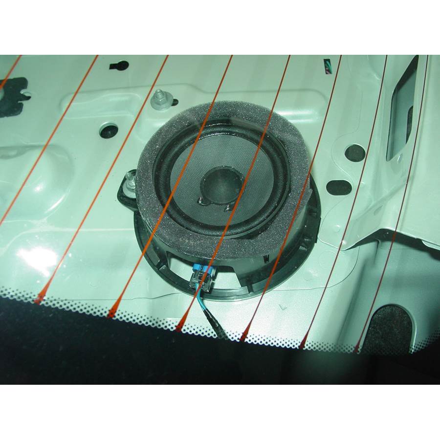 2005 Cadillac STS Rear deck speaker