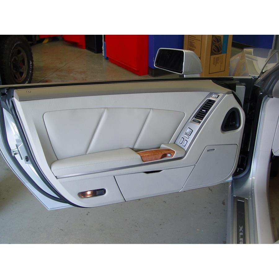 2007 Cadillac XLR Front door speaker location