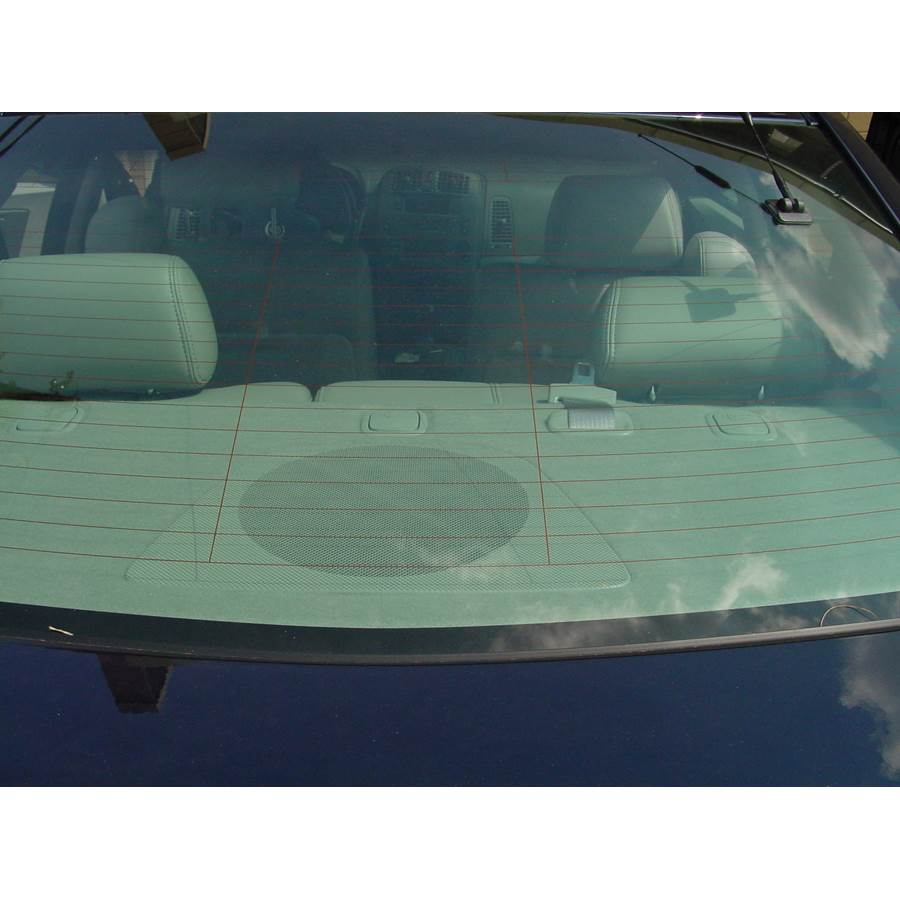 2005 Cadillac CTS Rear deck center speaker location