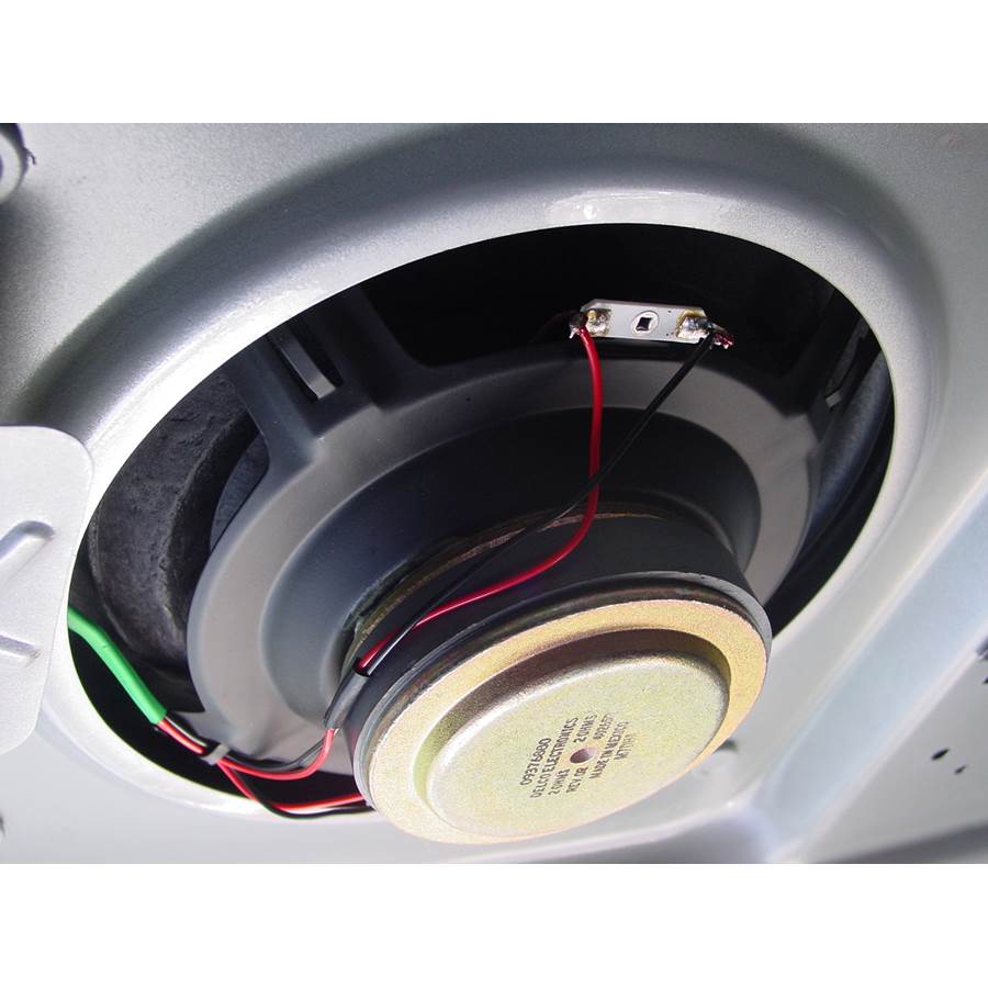 2005 Cadillac CTS Rear deck center speaker