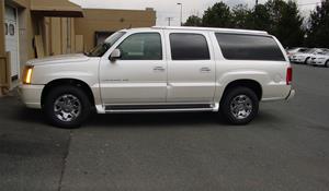 2005 Cadillac Escalade ESV Exterior