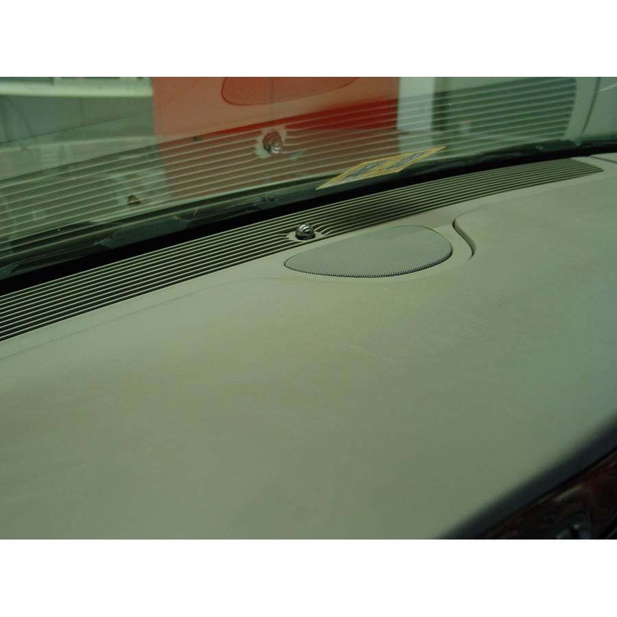 2005 Cadillac DeVille Center dash speaker location