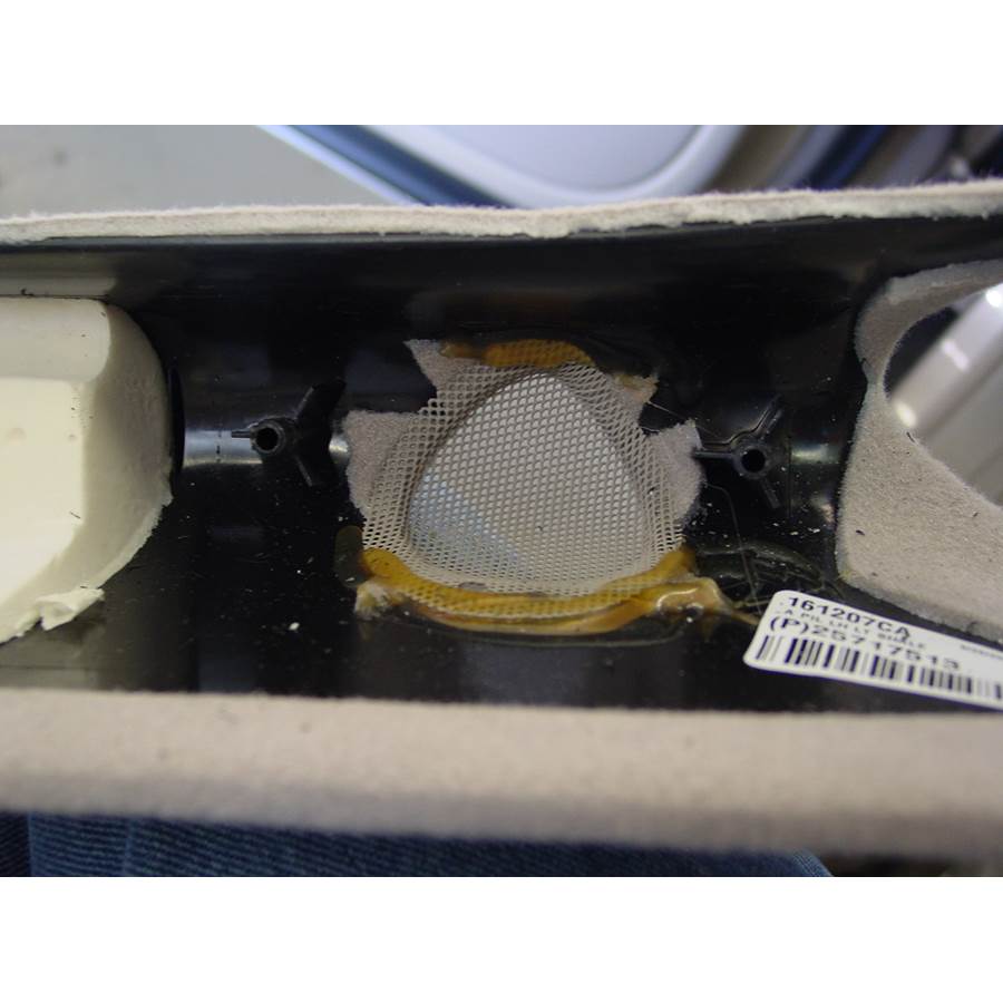2005 Cadillac DeVille Front pillar speaker removed