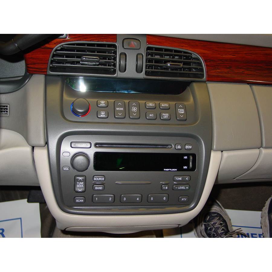 2005 Cadillac DeVille Factory Radio