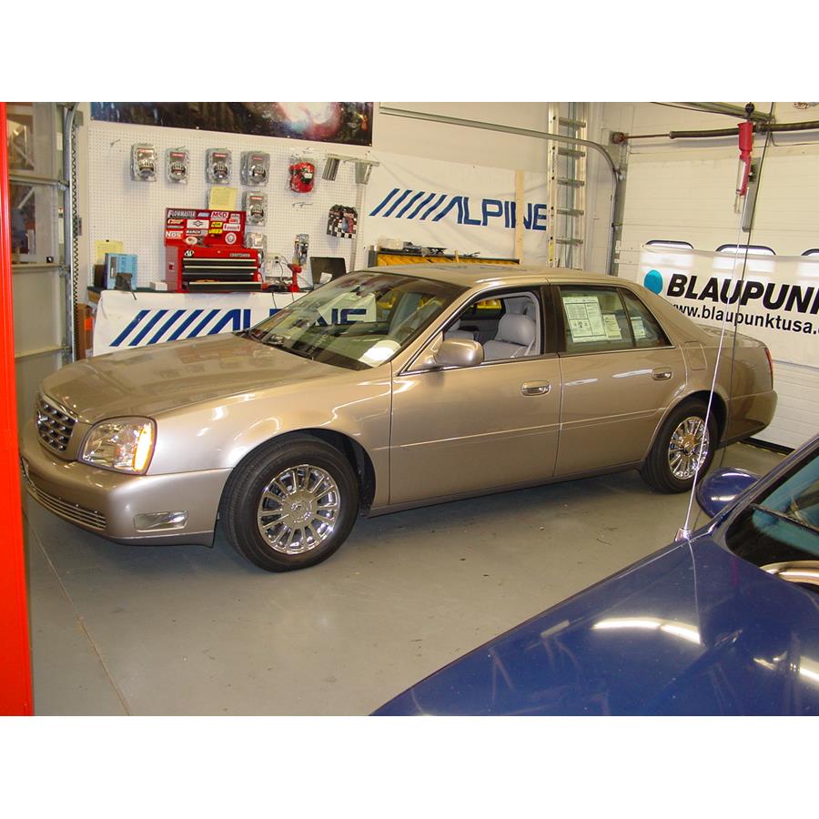 2005 Cadillac DeVille Exterior