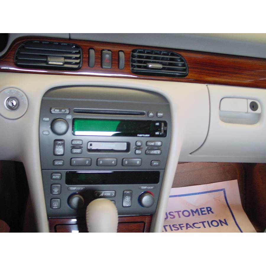 2003 Cadillac Seville Factory Radio