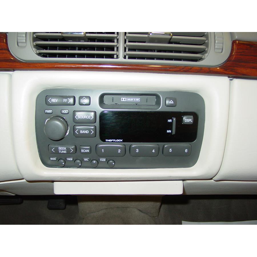 1999 Cadillac DeVille Factory Radio
