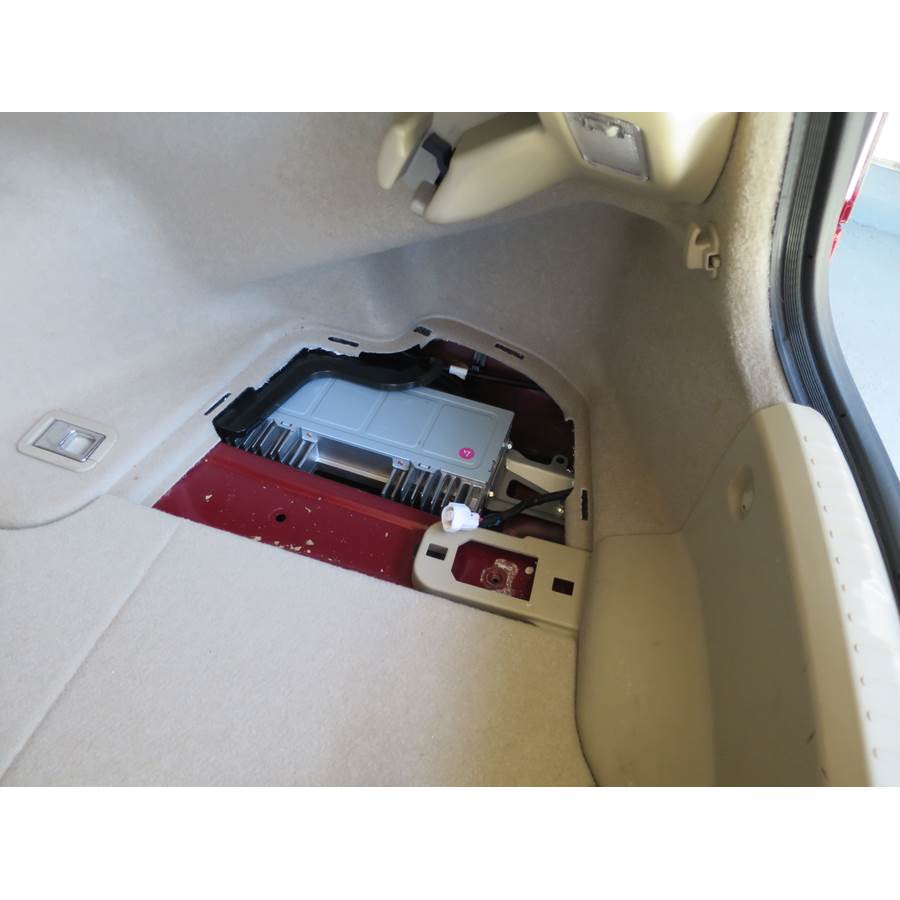 2011 Lexus IS350C Factory amplifier