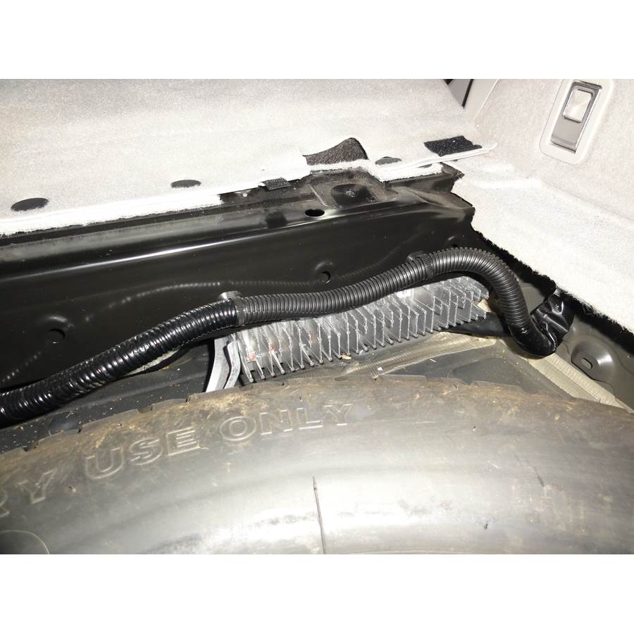 2011 Lexus RX450H Factory amplifier