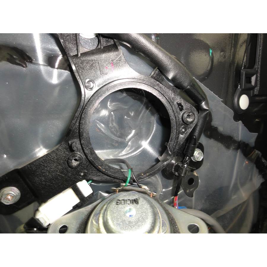 2011 Lexus RX450H Front door midrange removed