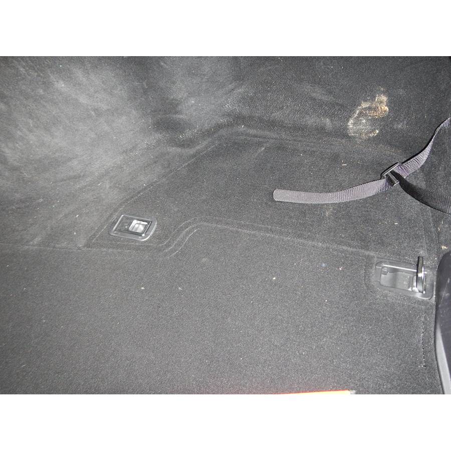 2007 Lexus LS460 Factory amplifier location
